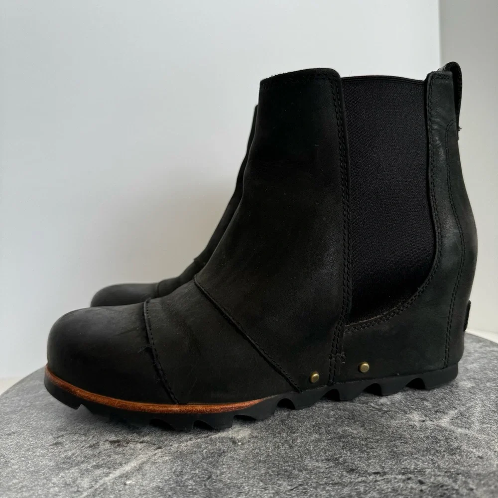 Sorel Black Leather Lea Wedge Booties Ankle Boots 8.5